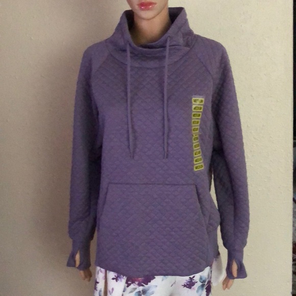 Green Tea Ouilt Pullover Top - Picture 2 of 10